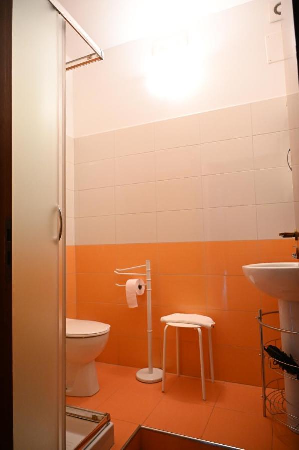 Castello Di Sotto Bed & Breakfast มิลาซโซ ภายนอก รูปภาพ