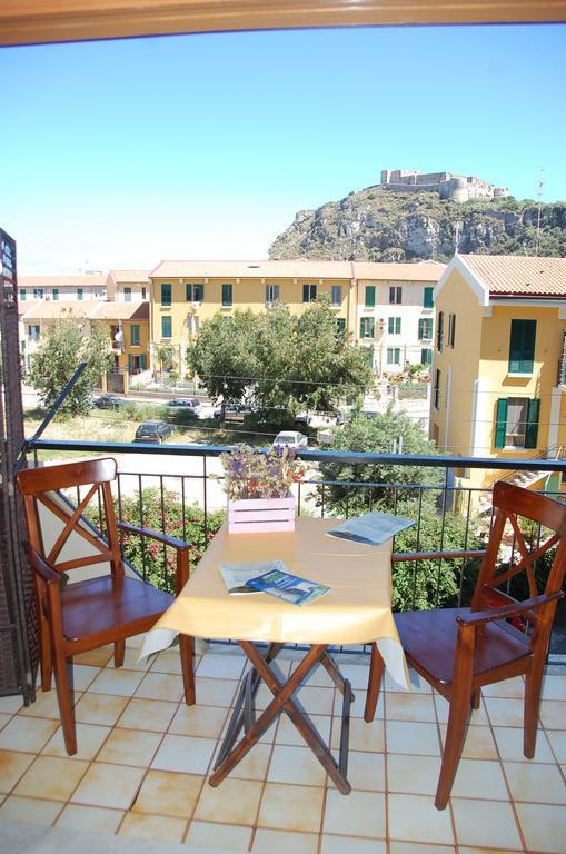 Castello Di Sotto Bed & Breakfast มิลาซโซ ภายนอก รูปภาพ